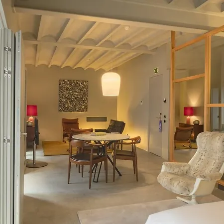Raw Culture Arts & Lofts Bairro Alto * Lizbona