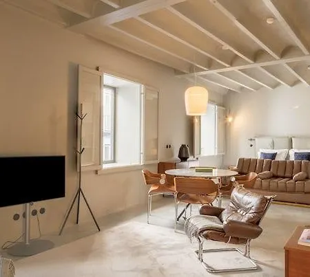 Raw Culture Arts & Lofts Bairro Alto * Lizbona